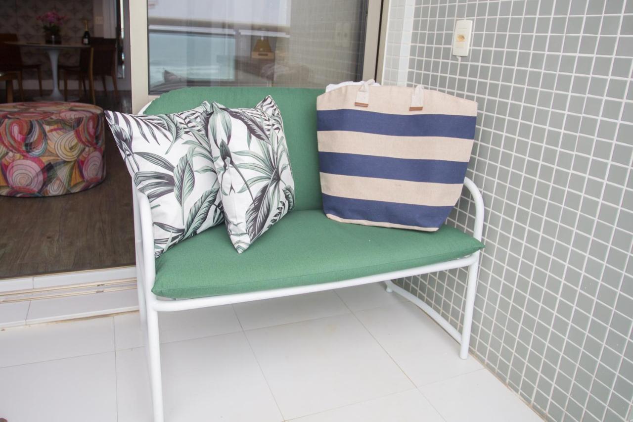 Two-Bedroom Apartment Sea View
