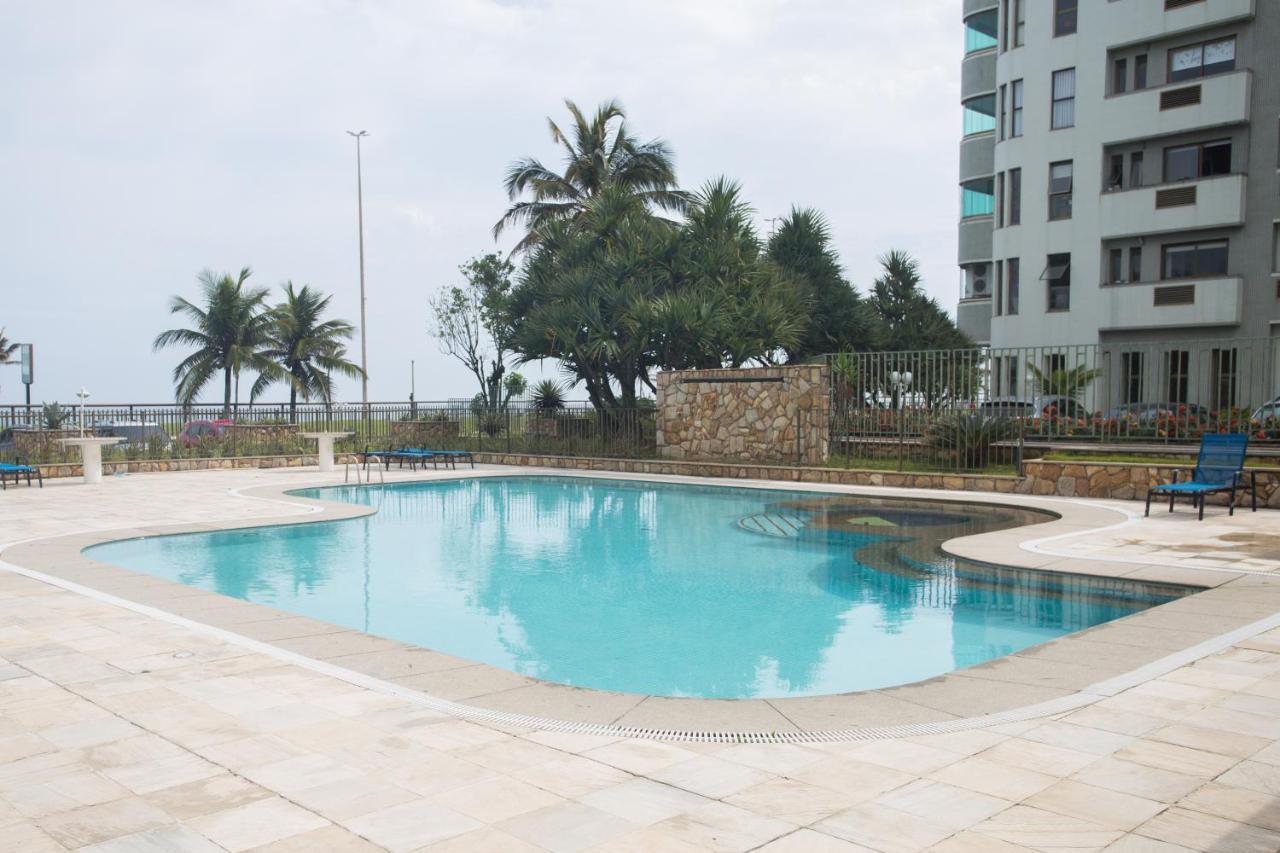 Two-Bedroom Apartment Sea View